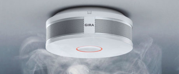 Gira Rauchwarnmelder bei Eltec Brückl GmbH in Lauter-Bernsbach