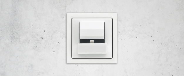 Busch-powerDock bei Eltec Brückl GmbH in Lauter-Bernsbach