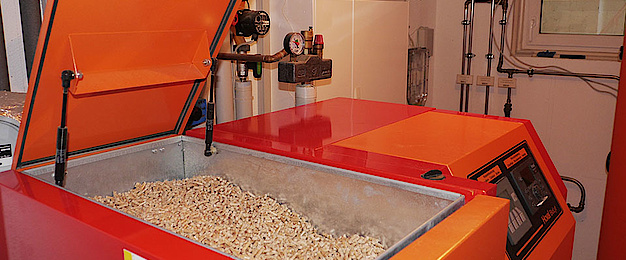 Pelletheizung bei Eltec Brückl GmbH in Lauter-Bernsbach