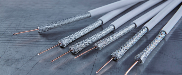 Kabel- und Steckverbinder bei Eltec Brückl GmbH in Lauter-Bernsbach